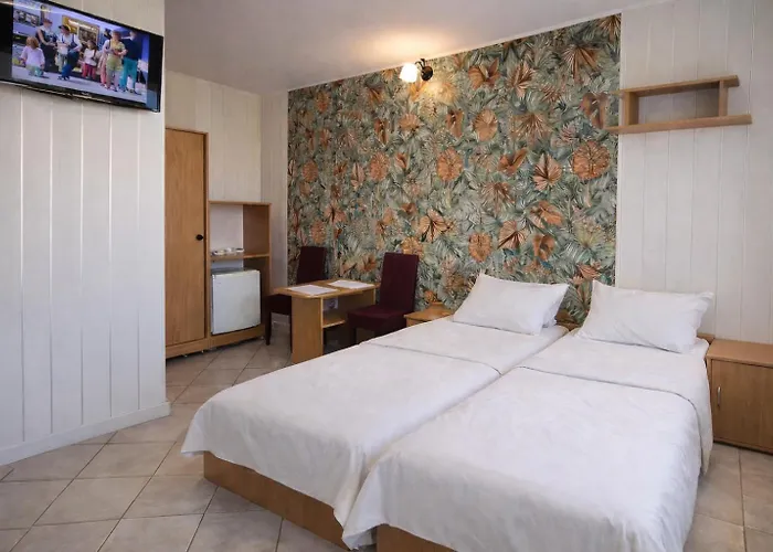 Penzion Nella - Goscinne Ostrowo (Puck)